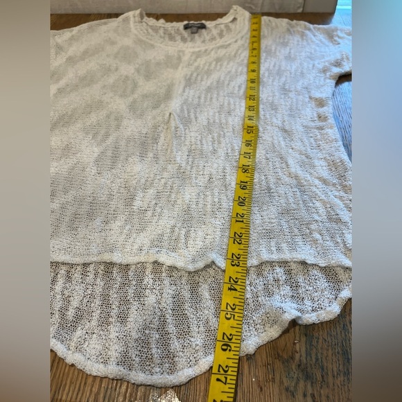 🤍📍Neiman Marcus Cream Textured Knit Tee – Size XS - Picture 4 of 12